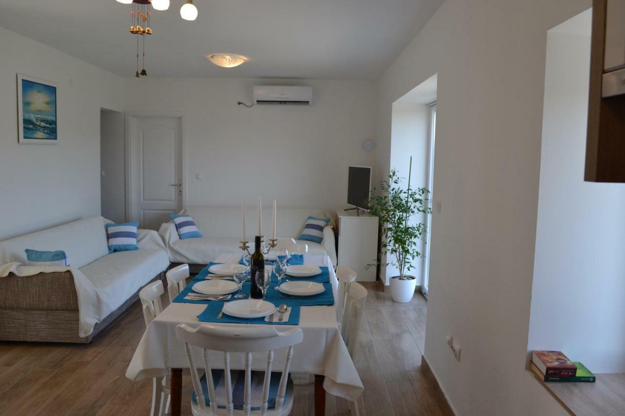 Holiday Home On Dugi Otok - Otok Brbinj Eksteriør billede