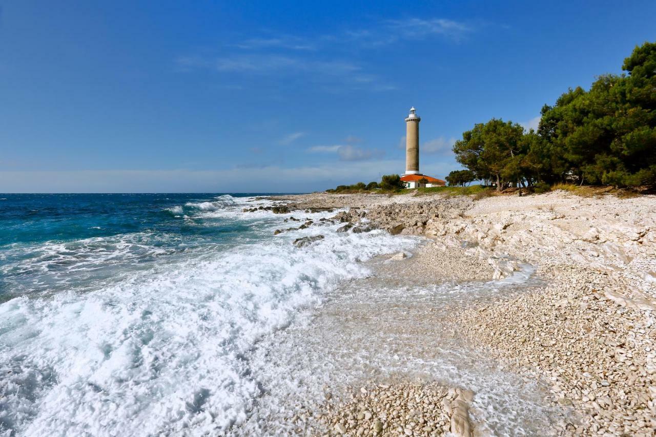 Holiday Home On Dugi Otok - Otok Brbinj Eksteriør billede