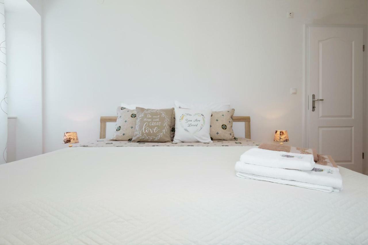 Holiday Home On Dugi Otok - Otok Brbinj Eksteriør billede