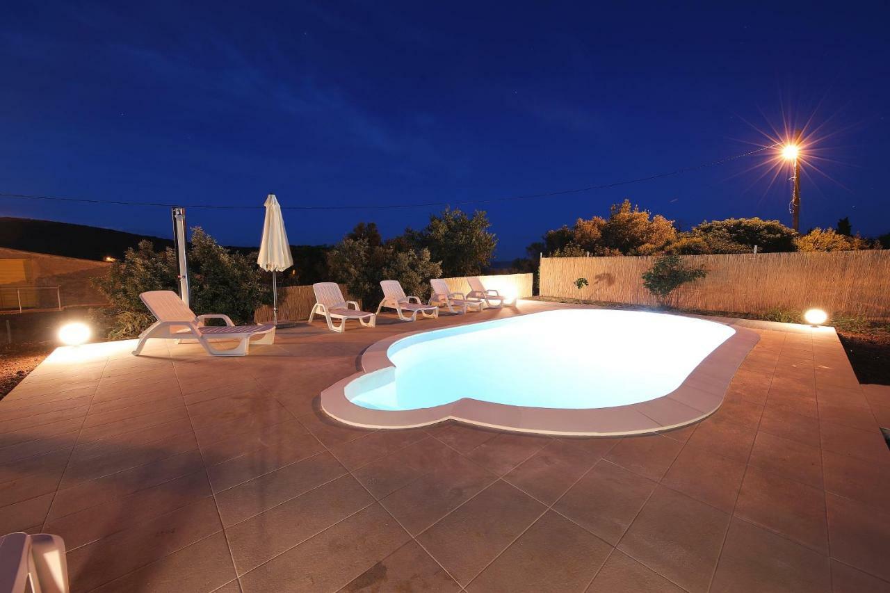 Holiday Home On Dugi Otok - Otok Brbinj Eksteriør billede